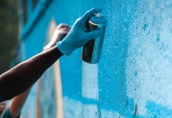 Sommer, Sonne, Spraydose