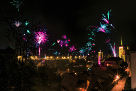 Silvester Blick über die Friedensbrücke